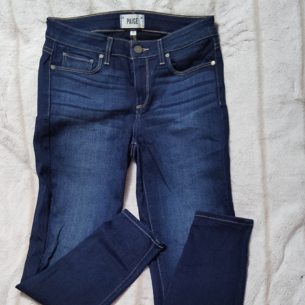 PAIGE Blue Skinny Jeans with Sturdy Waistband and Contrasting Stitching